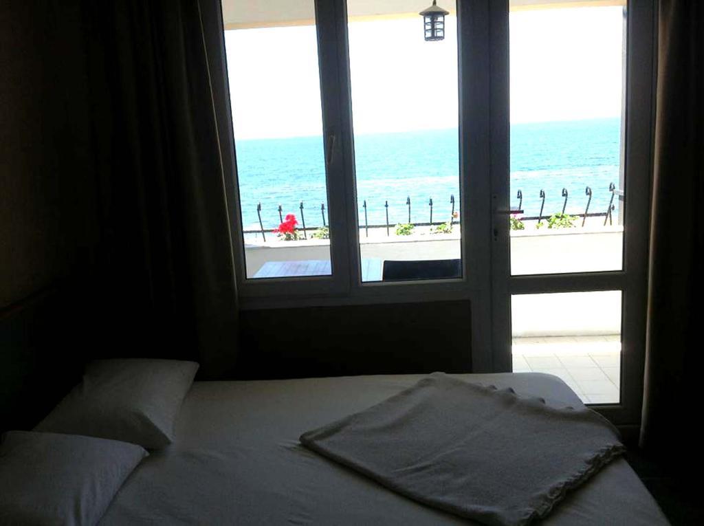 Sunset Hotel Δεκελί Δωμάτιο φωτογραφία